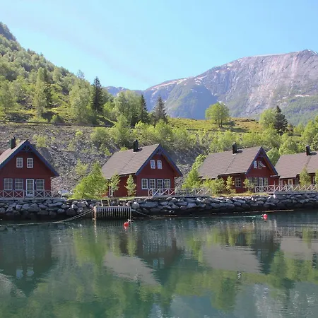 Fjordhytte-6 Direkt Am Maurangerfjord, Einem Seitenarm Des Hardangerfjords * Sundal