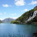 Casa de Férias Fjordhytte-6 Direkt Am Maurangerfjord, Einem Seitenarm Des Hardangerfjords Sundal